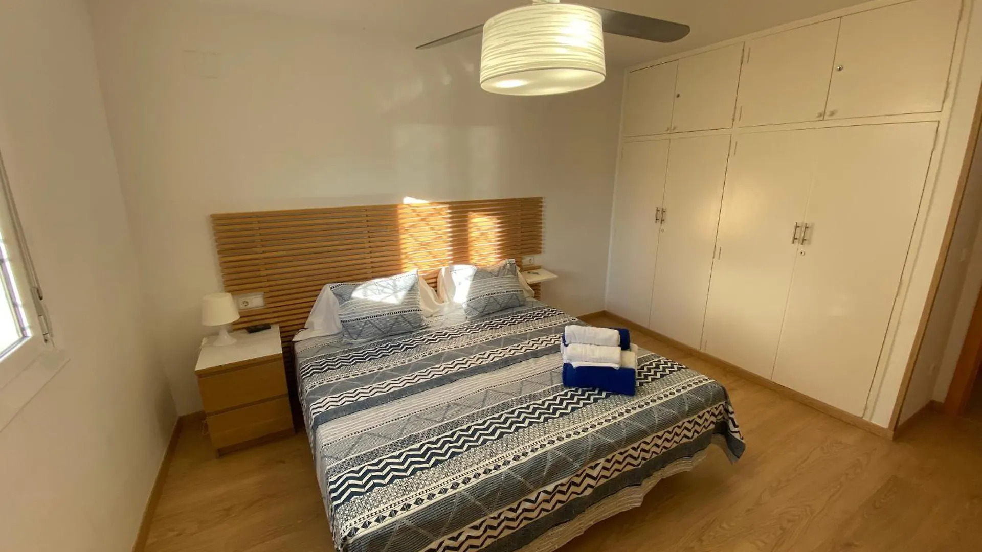 Moderno Apartamento En 1A Linia De Mar En Salou. Apartment Salou
